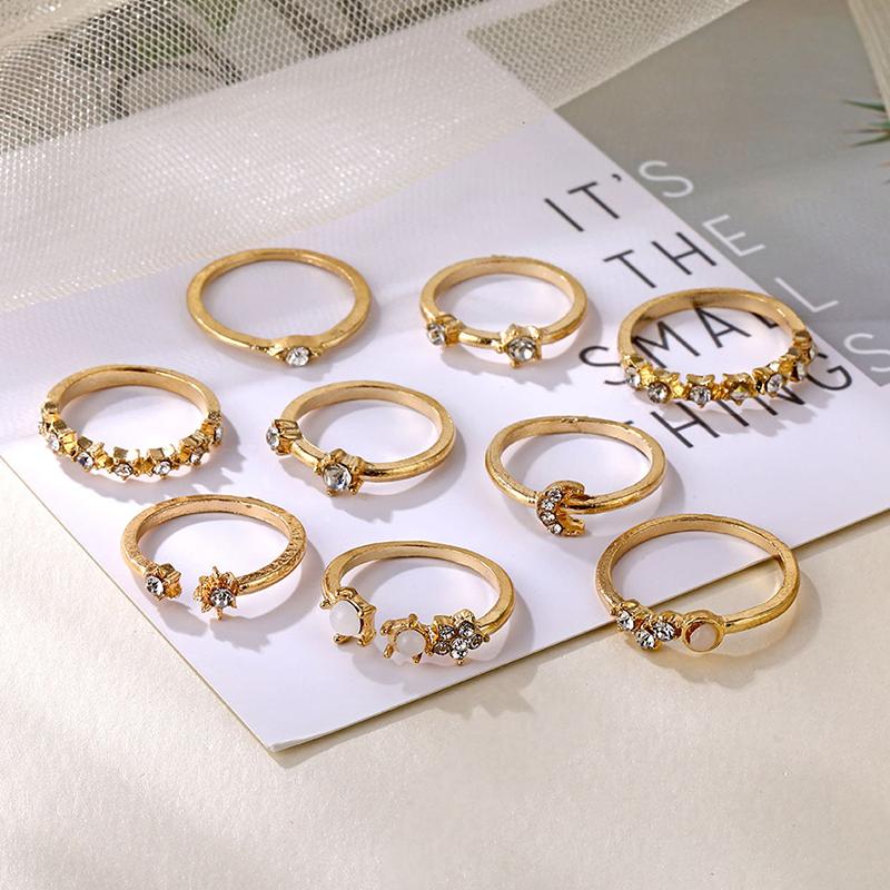 9Pcs Vintage Crystal Star Moon Rings Set Women Boho Finger Ring Fashion Jewelry