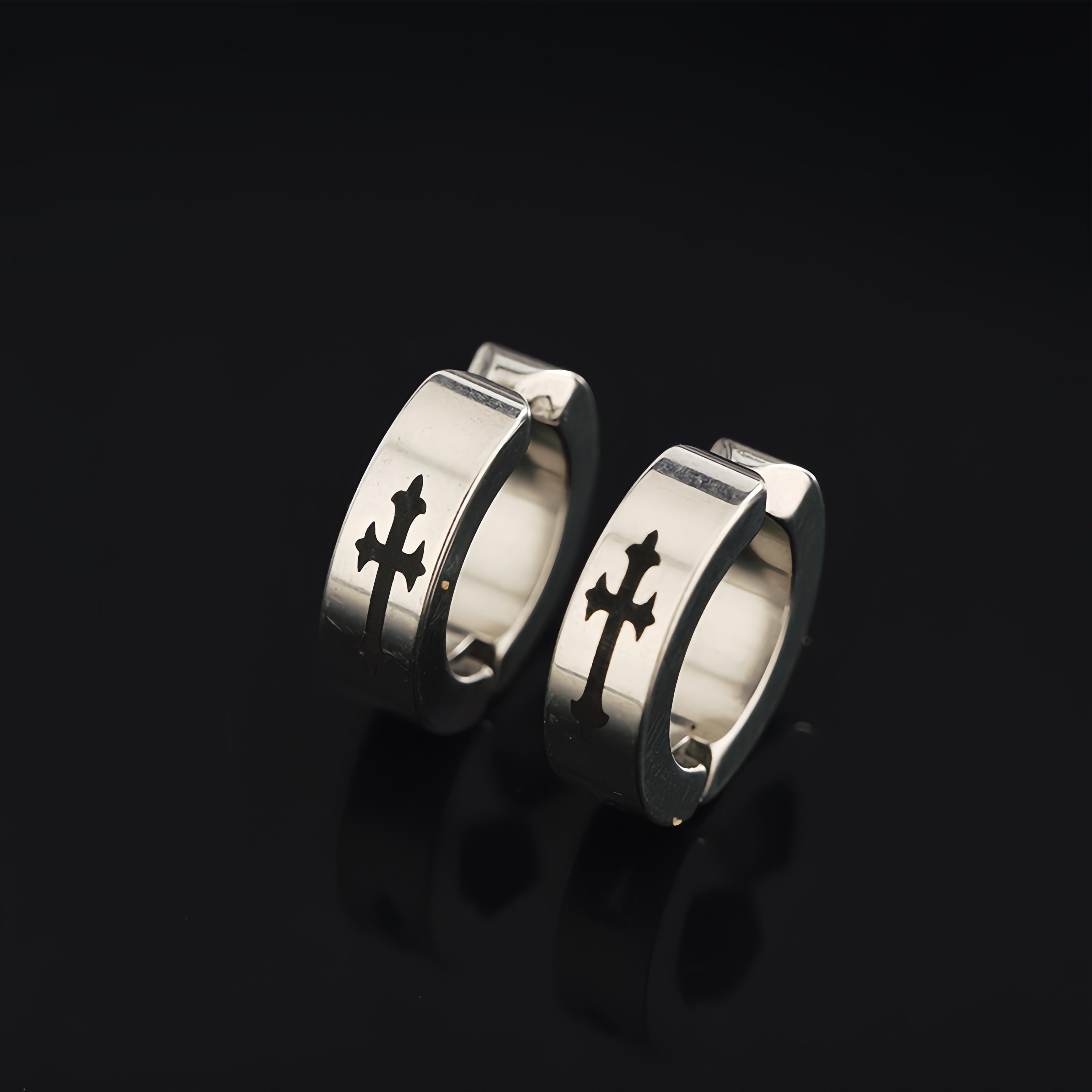 

Ретро Кросс Клипсы для ушей без пирсинга для мужчин женщин Клипсы из нержавеющей стали Панк Готика Рок Хип-хоп Унисекс Циркон Подарок