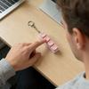 Bären-Fidget-Keyboard mit 4 Tasten – Stressabbau durch Fingerklicker, Schlüsselanhänger, Büro, Schule, Reisen, Entspannungsknopf, sensorisches Spielzeug, Hängedekoration