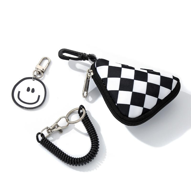 Geometric Pattern Keycase With Polyester Material For Daily Use And Street Style