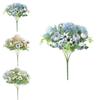 Elegante Seiden-Kamelien-Blumen für Hochzeitsdekoration mit künstlichen Blüten für Fotografie und Heimstyling