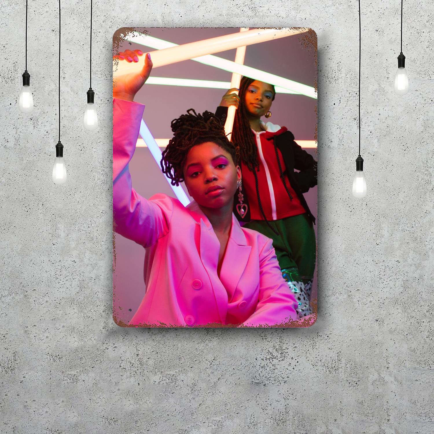 

chloe x halle music group Decor Poster Vintage Tin Sign Metal Sign Decorative Plaque for Pub Bar Man Cave Club Wall Decoration 20x30cm（7.8x11.8inch）