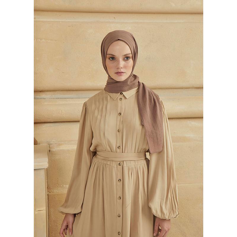 

Женская тонкая шаль Рио с узором темная норка 80x186 бежевый