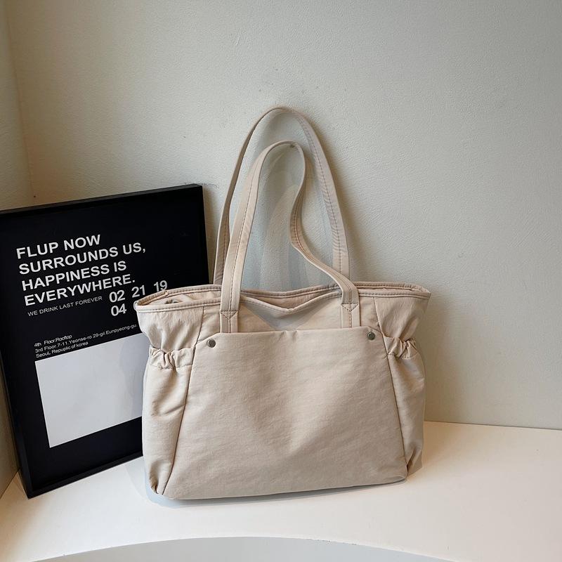 Women's Shoulder Bag Urban Commuting Large Capacity Niche Design Light Travel Simple Handbag Student Tote Bag