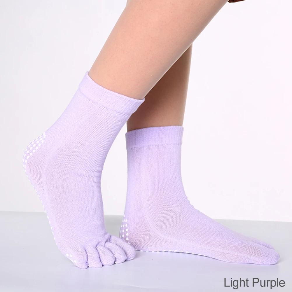 1Pair Grip Socks for Women, Non Slip Pilates Yoga Socks with Double Stripes Non Slip Socks for Workout, Ballet, Athletic Socks