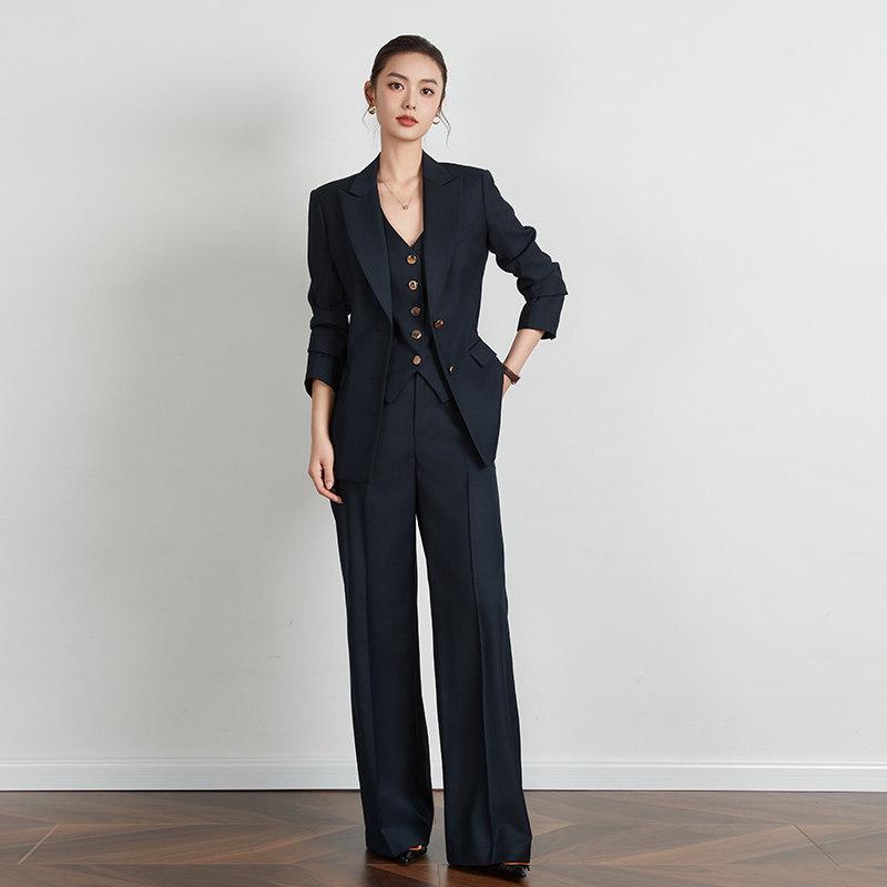 2025 Autumn/Winter Navy Blue Slim Fit Three-Piece Suit: Elegant Temperament Style for Women XL