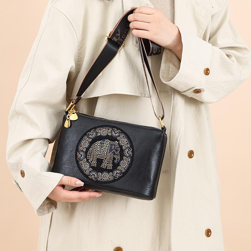 Neue Retro-Umhängetasche mit kleinem quadratischem Design und großem Fassungsvermögen, leichte und lässige Textur, vielseitige Schultertasche, mehrschichtige Aufbewahrung, Umhängetasche