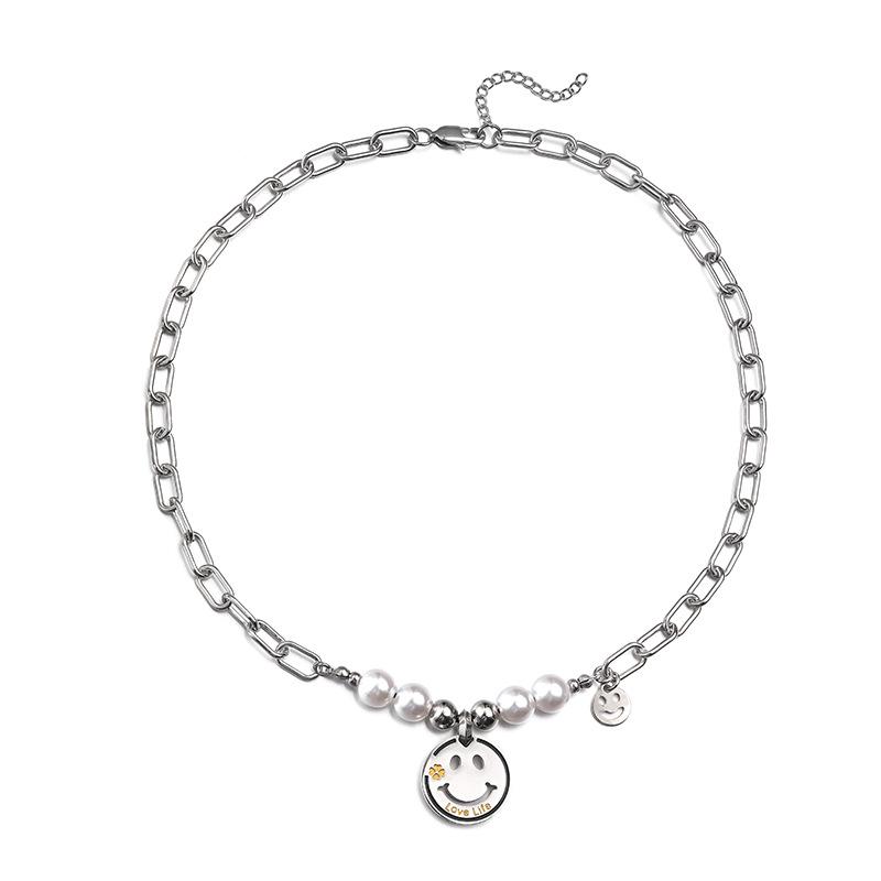 

Titanium Steel Minimalist Smiley Face Necklace, Unisex Street Hip Hop Pearl Clavicle Chain