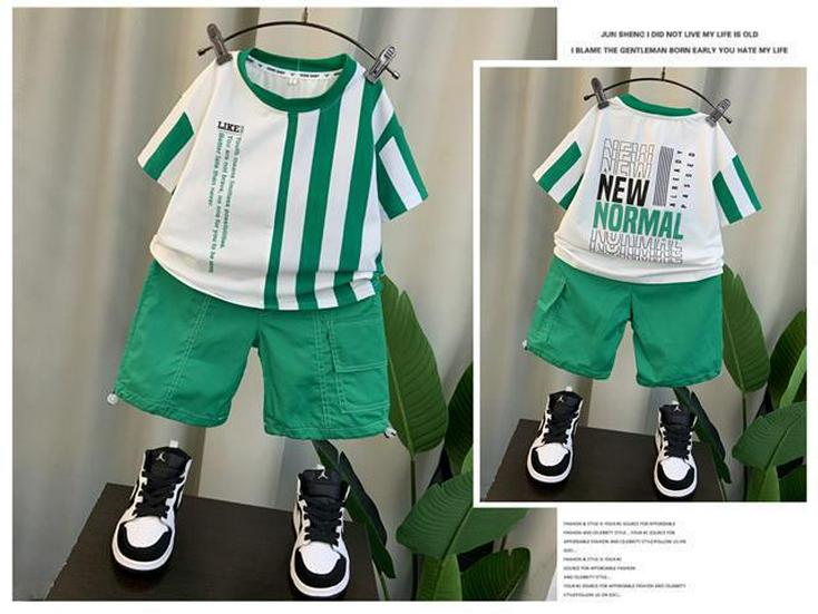 Boys' Summer Two-Piece Suits: 25 New Street-Style Short-Sleeve Designs