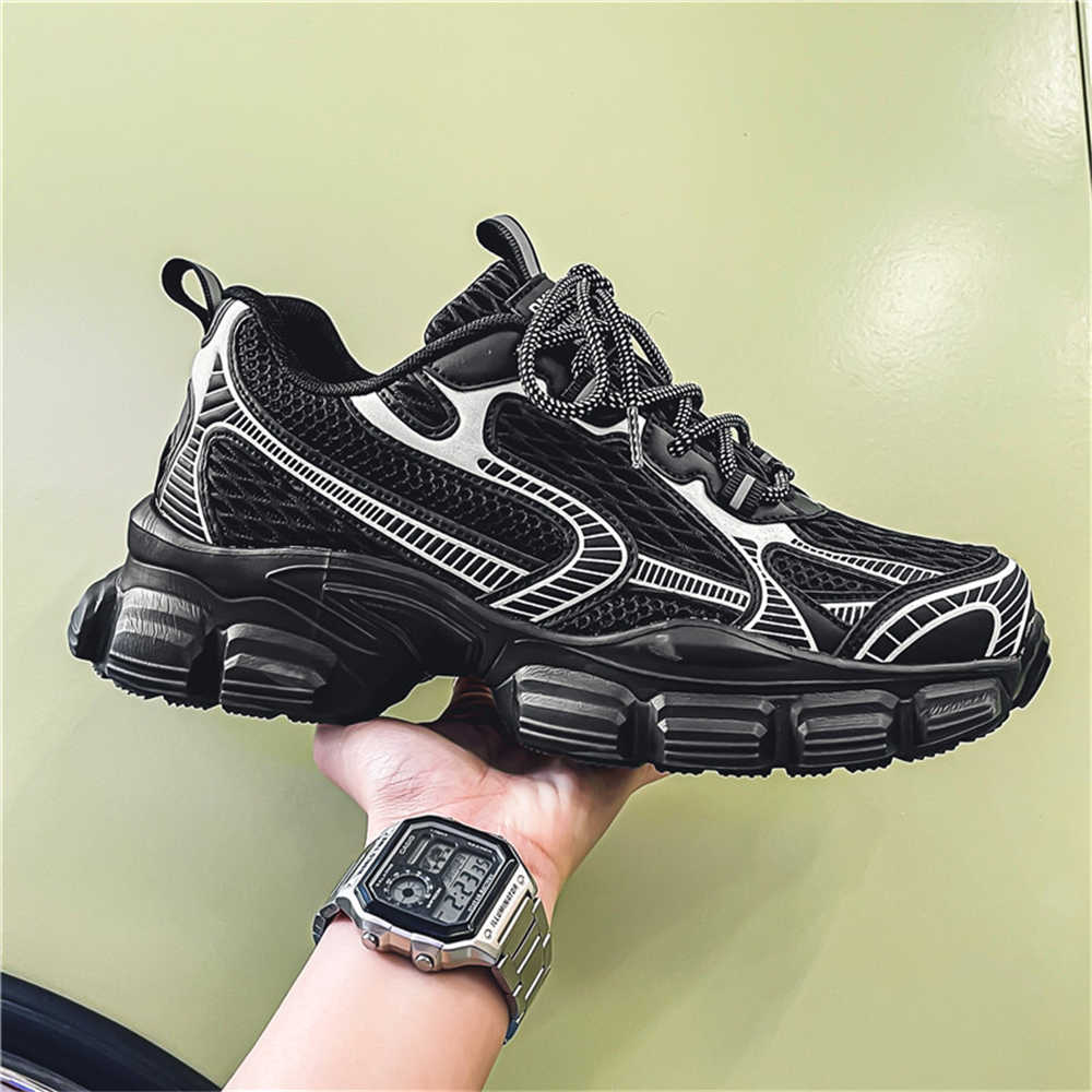 Fashion Flat-heeled Flat Sole Black Dress Shoes Man Boots Original Sneakers Plus Size Dress Sport Trnis Trending Of Famous Brands