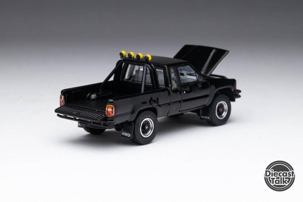 Gaincorp Products Diecasttalk x BoostGear Custom 1/64 Scale Toyota 1985 Hilux 4x4 SR5 Extra Cab Black (Finished)