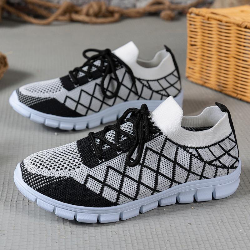 Fashion Women's Fashion Strip Plaid Knitted Sneakers Soft Sole Breathable Mesh Running Shoes for Women Lightweight Slip On Tennis Shoes