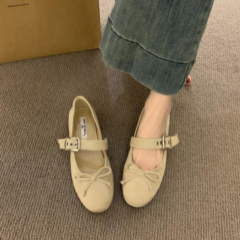 Fashion 2025 New High Quality Women Soft Round Toe Casual Female Shallow Mouth Decorateion Flats Mary Janes Heels New Retro Shoes