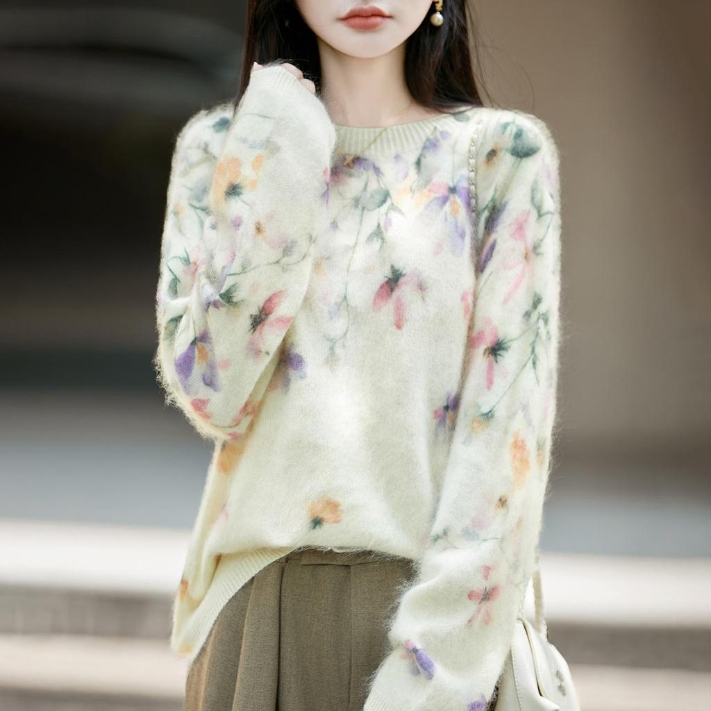 Autumn/Winter 2026 Women's Printed Knit Wool Sweater - Seamless, Plush, Loose Fit, Long Sleeve Top.