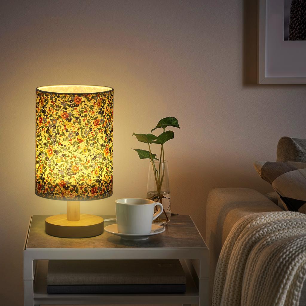 Fabric LED Table Lamps USB Bedside Night Lamp Wood Base Chinese Style Lampshade Decor Light for Home Bedroom Office Desk Lights
