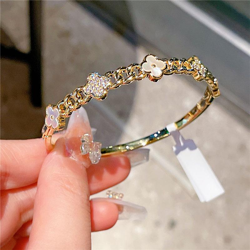 Sweet Zircon Mother Flower Bracelet Fashion Light Luxury Internet Celebrity Style Bracelet Temperament High Sense Versatile Jewelry Women