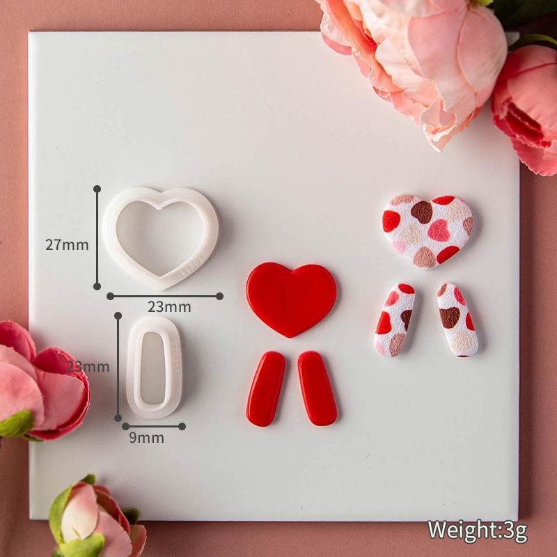Valentijnsdag Serie Hartvormige Polymeerklei Zachte Keramiek Mallen Cartoon Hart Oorbellen Sieraden Hanger Maken Snijgereedschap