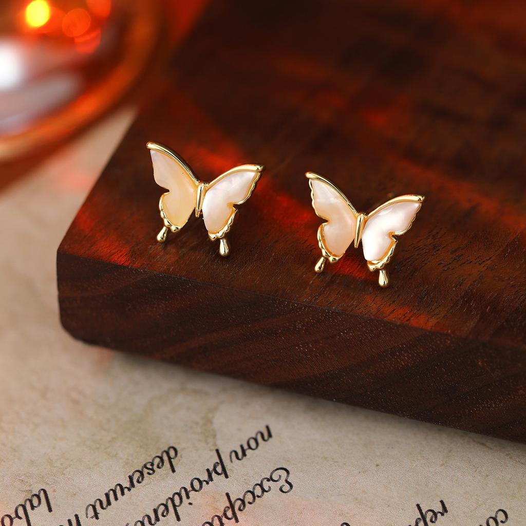 Hochwertiger Luxus Natürliche Muschelohrstecker S925 Silbernadel Ohrringe Leichter Luxus High-End Stil Temperament Ohrringe Frauen