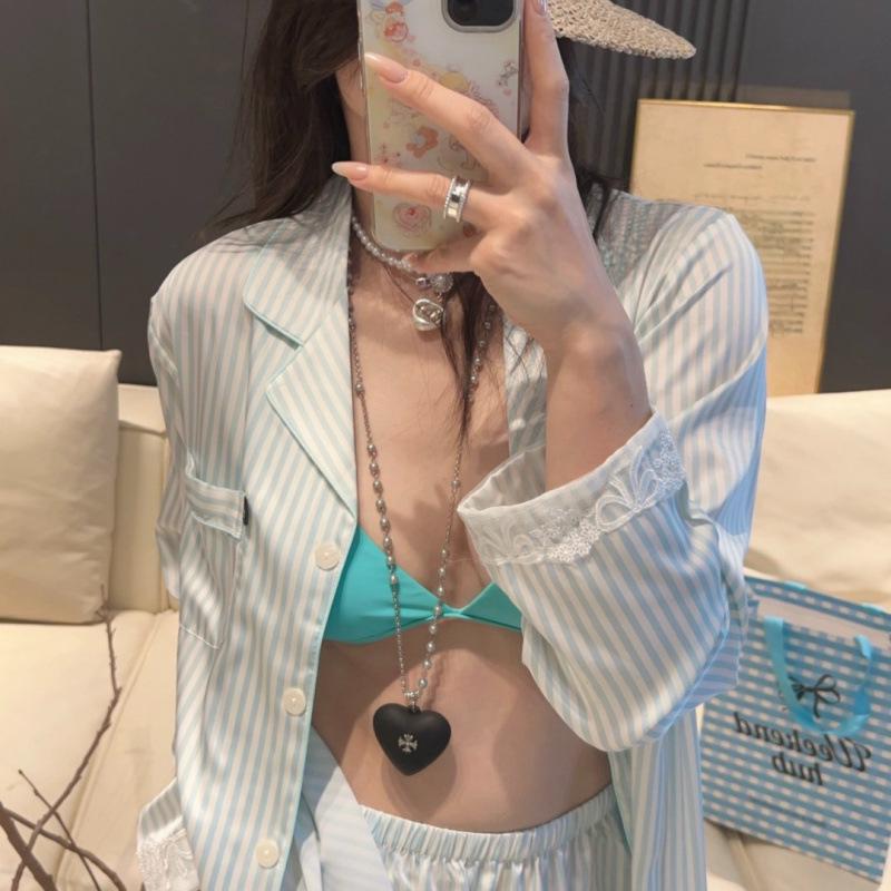 Pijamas de Seda Listrados Femininos - Inspirados no Estilo Francês, de Alta Qualidade, Estilo Puro Desejo para Primavera e Outono.