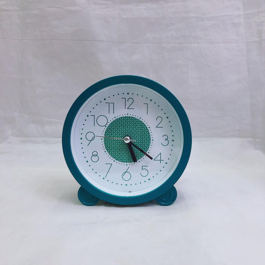 Modern Simple And Fashionable Round Alarm Clock Student Gift Children'S Study Small Alarm Clock Premium Durable