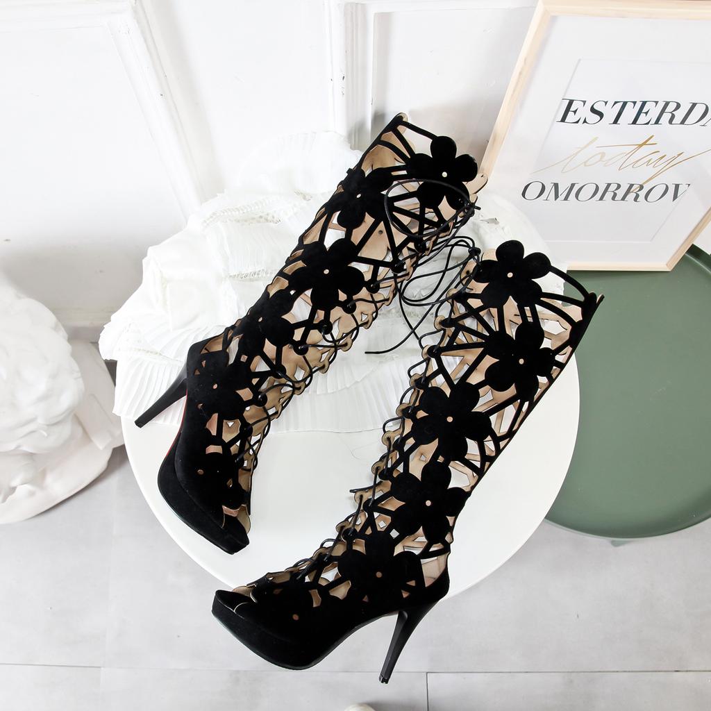 Stivali cool da donna con tacco alto primavera ed estate nuovi sexy stile europeo e americano impermeabili tavola tacco sottile taglia grande stivali cool traforati