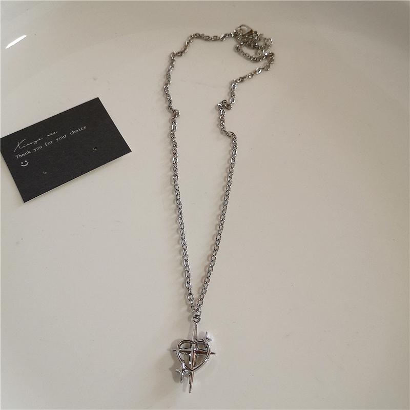 Cross Heart Red Stone Hand Bone Pendants Choker Chain Necklace Ins Punk Goth Charm Korean Men Women Y2K EMO Accessories Jewelry