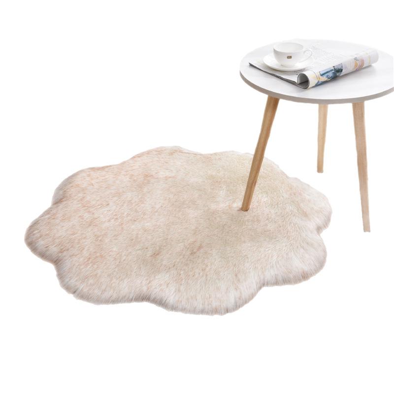 Plush Irregular Plum Blossom Wool Carpet for Bedroom & Living Room