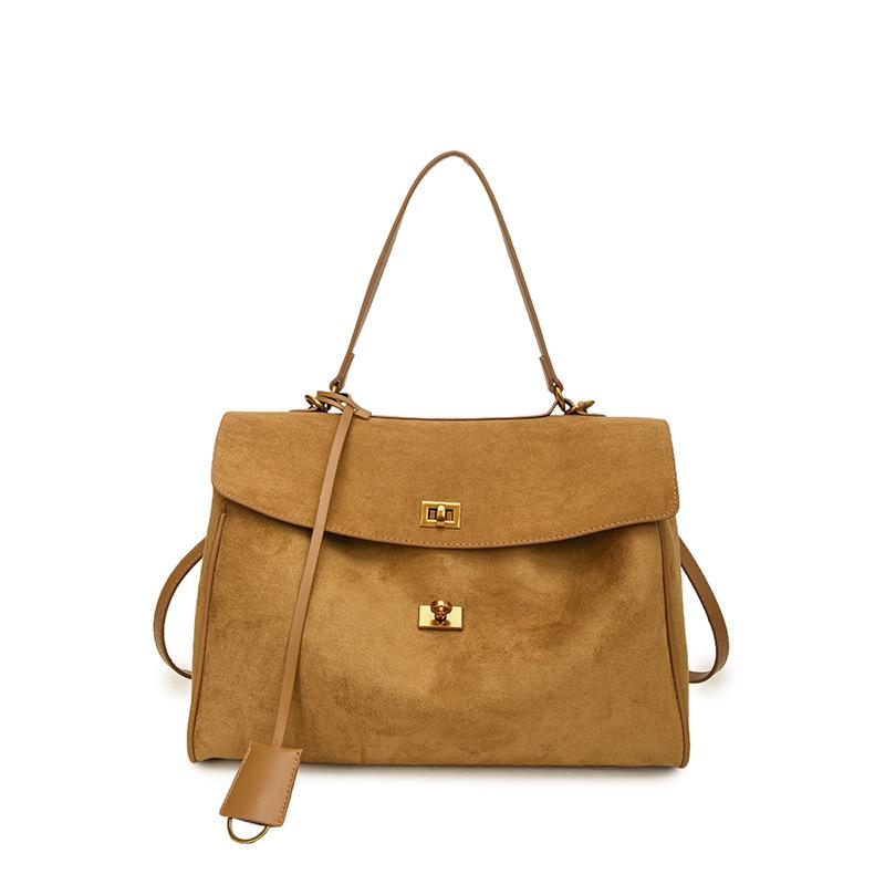 New Frosted Underarm Bag 2025 Spring Summer Light Luxury Genuine Leather Lock Commuter Travel Large Capacity Tote Messenger Bag