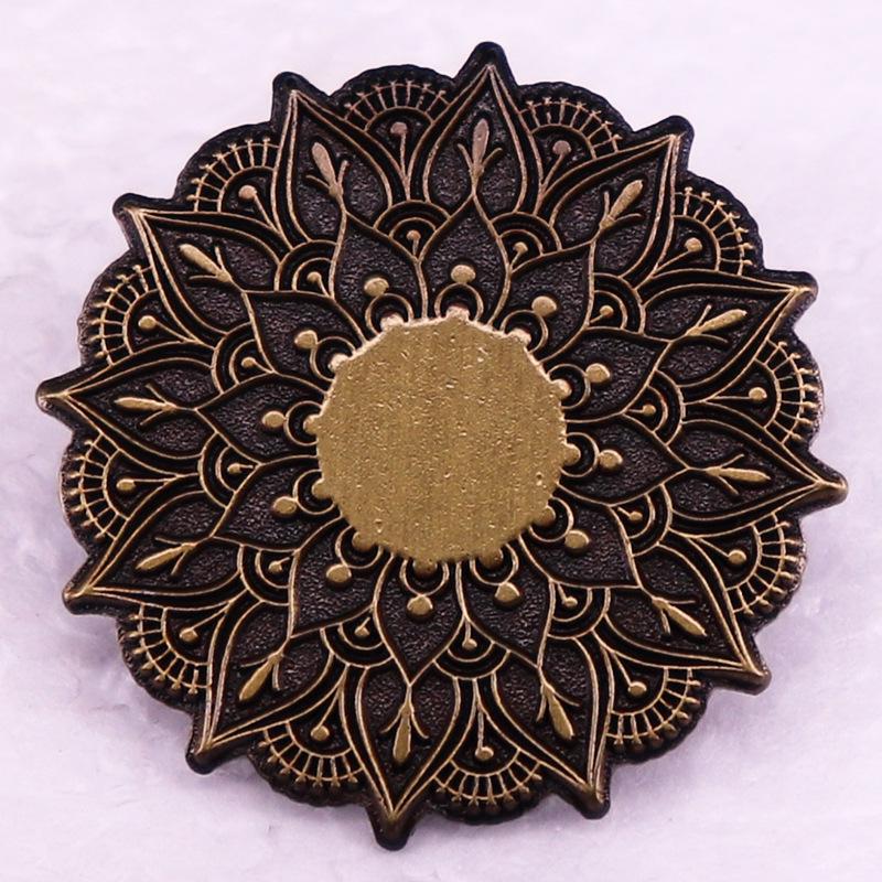 Mandala Spiritual Brooch Badge