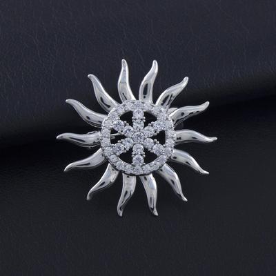 Men's High-End Sunflower Brooch - Zirconia Micro-Paved Corsage Pin for Suits