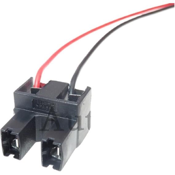 

Wen ST 1 Set 2 Pin Connector Starter Automotive L/E/D Headlight Cable HID Connectors Car Lamp Holder Wire Socket DJ7029C-6.3-21(Female with Wire) Female with wire