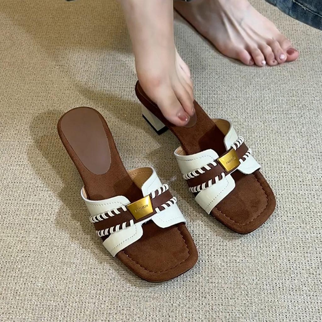 French high-end square head woven thick heel cool slippers women's summer leather metal buckle open toe wear one-word cool slippers