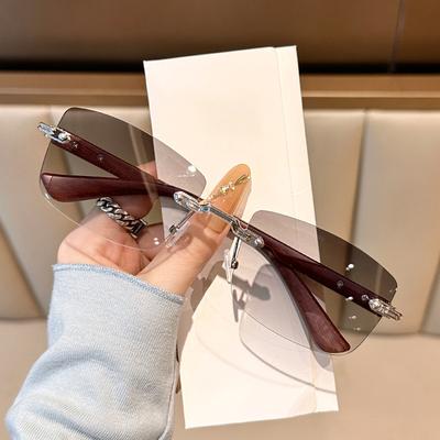 Occhiali e accessori – Occhiali da sole