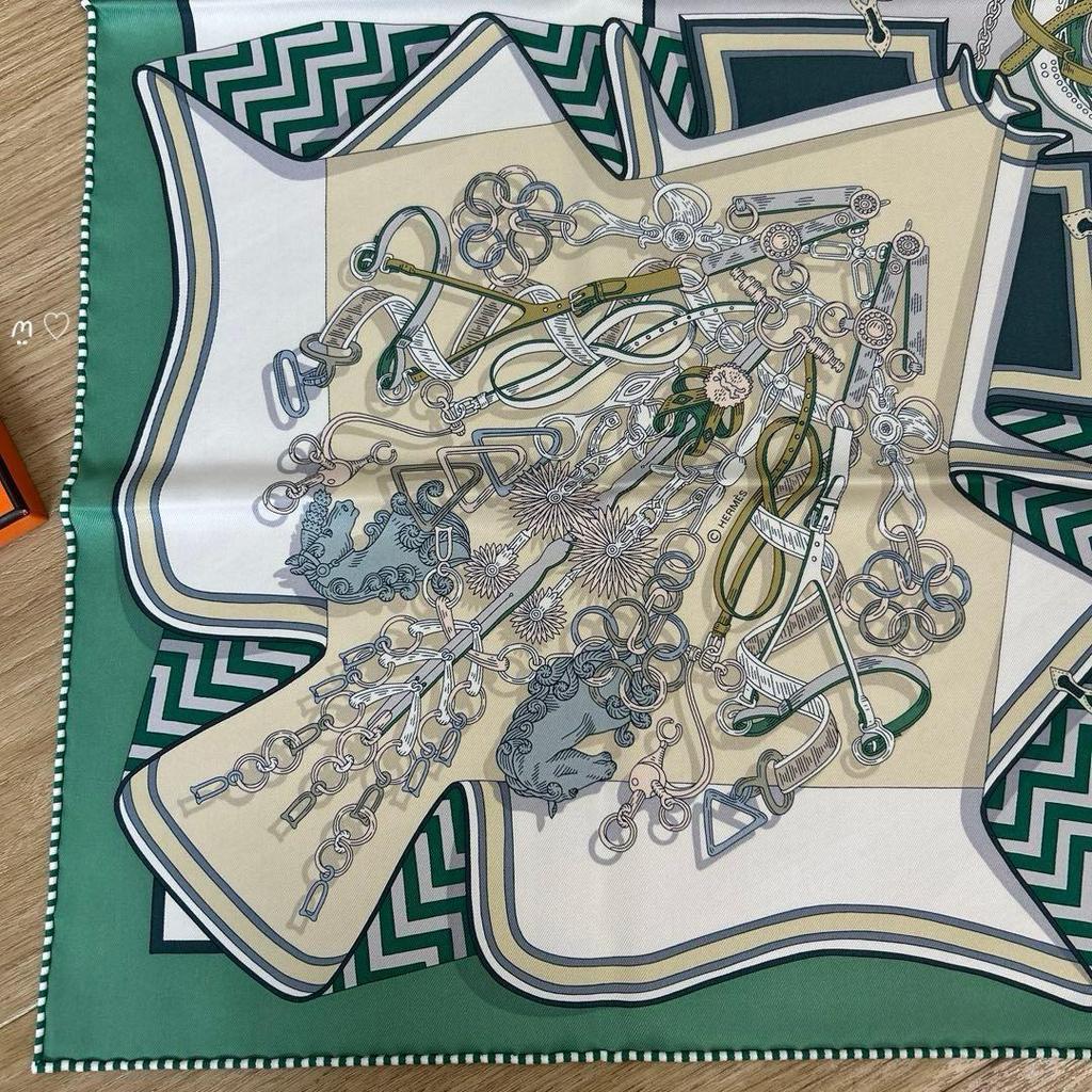 Used HERMES Carre 70 "Bouquet of the Saddle Maker" Silk Scarf 25SS