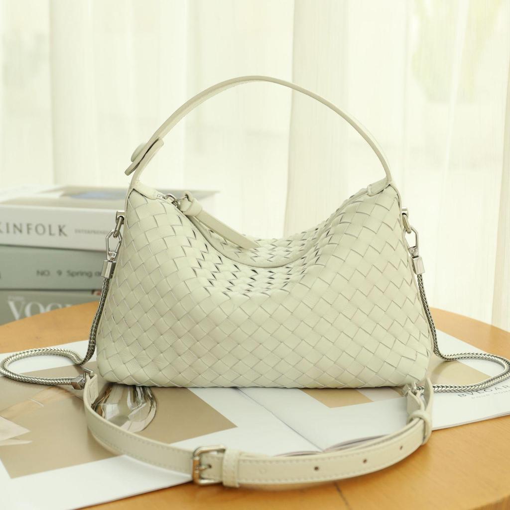 Handmade Lambskin Chain Crossbody Women's Dumpling Handbag