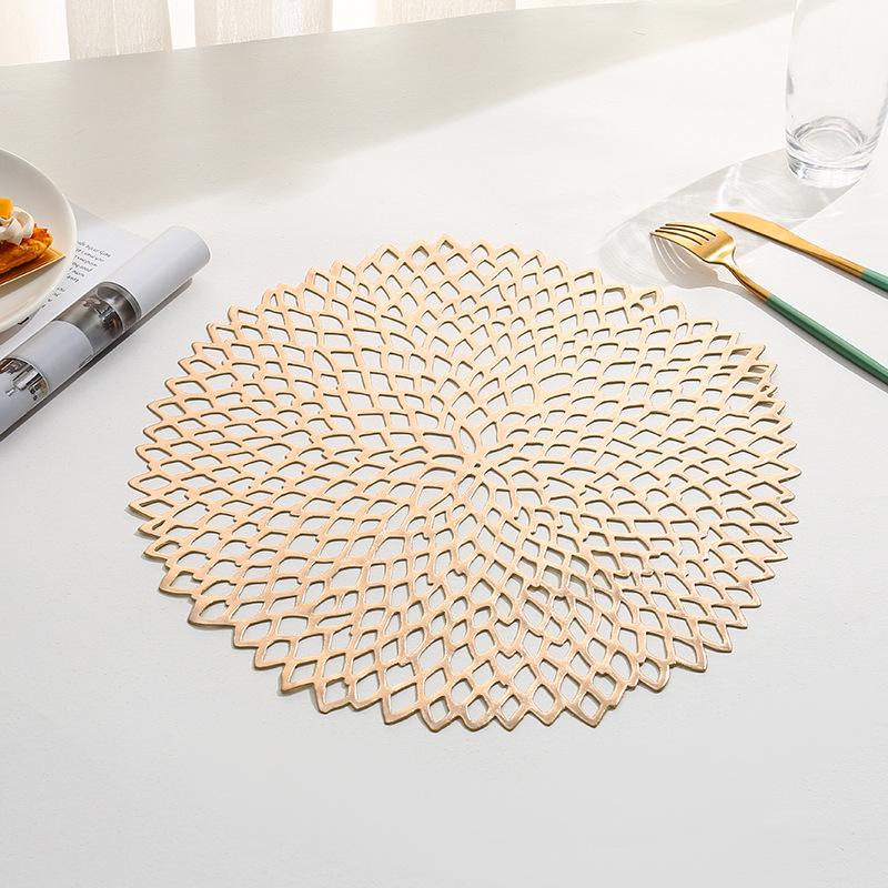 

Набор ПВХ подставок под тарелки в европейском стиле с цветочным рисунком - Термостойкие подставки для западной кухни Tennis Flower [38cm]