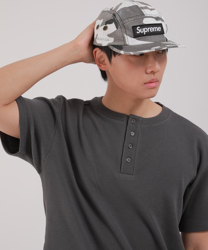 Dibellobeu Basic Henley Neck Waffle Short Sleeve T-Shirt_Charcoal