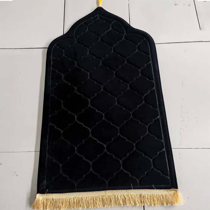 Cross-border Flannel Floor Mat: Irregular Shape, Thick Cushion, Living Room Prayer Carpet