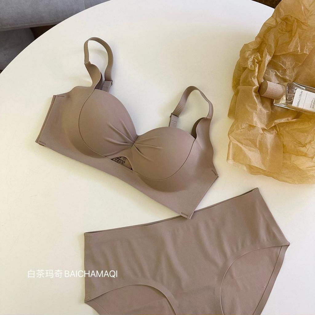 Underwear women's small breasts gather and show large breasts to prevent sagging, the new popular bra cover is summer