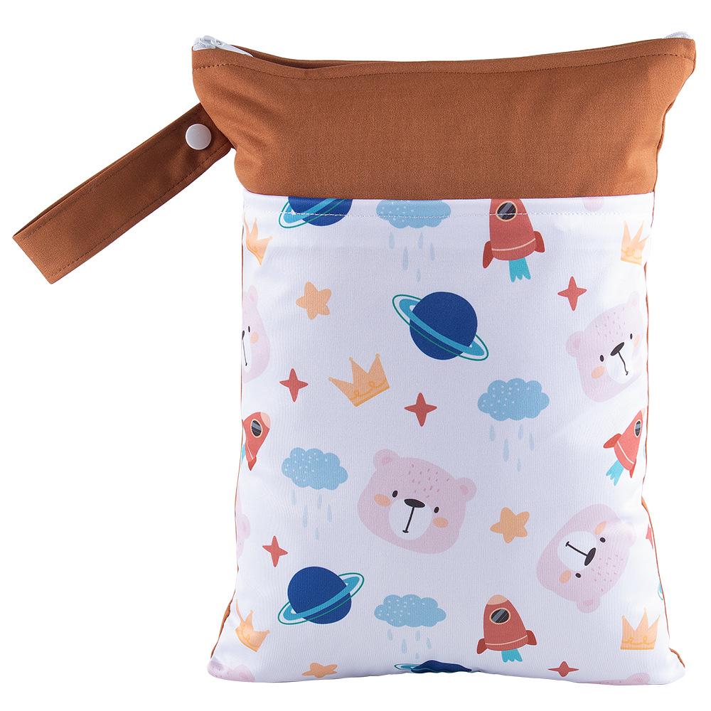 Waterproof Diaper Bag with Dual Pocket & Wet/Dry Separation, 25x35cm