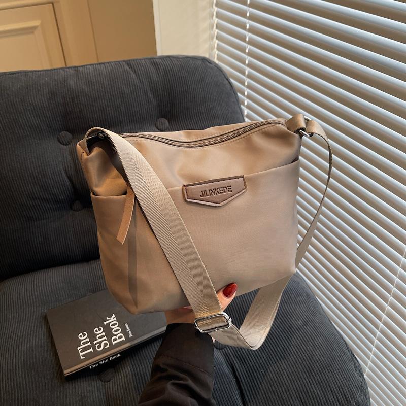 Single-shoulder Crossbody Bag Simple and Fashionable Large-capacity Shopping Bag Single-shoulder Bag