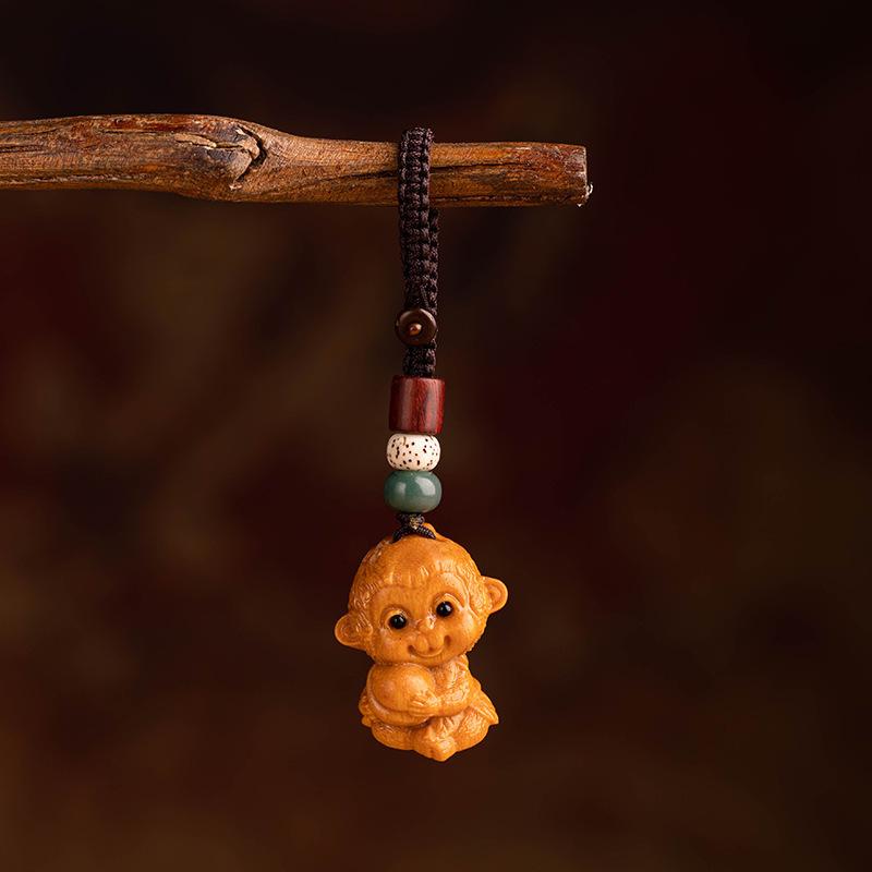 Sandalwood Zodiac Keychain: Rat, Ox, Tiger, Rabbit, Snake, Horse, Sheep, Monkey, Rooster, Dog, Pig, Dragon Car Pendant
