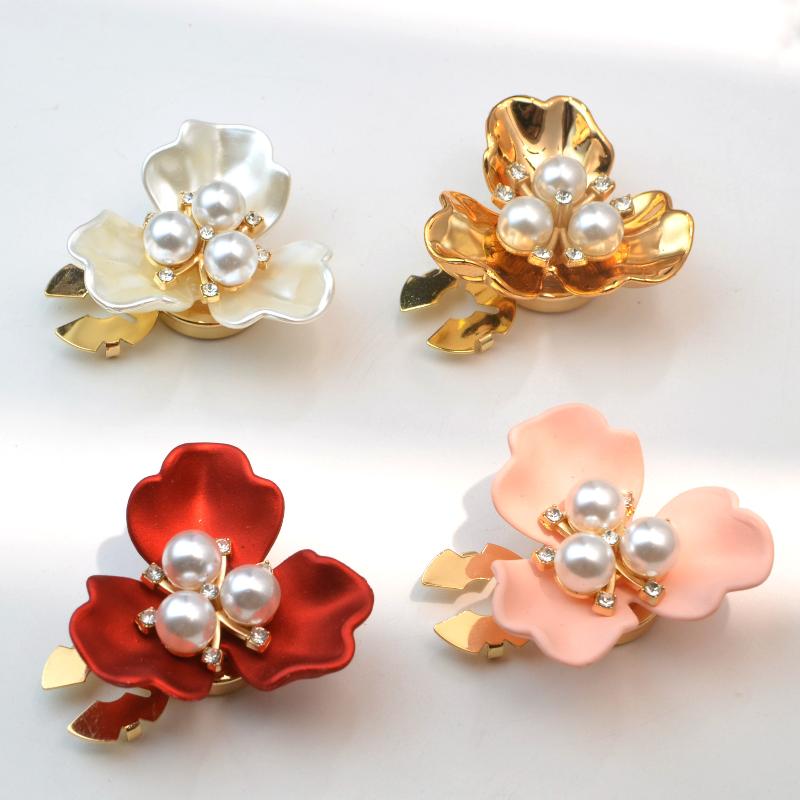 Three-petal Flower Pearl Cufflinks Button Cover Rhinestone Shirt Dress Sleeve Collar Clips For Women Decorative Jewelry Gift
