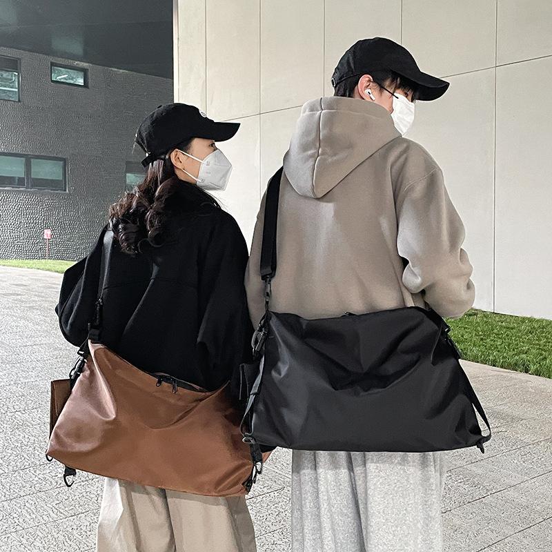 2025 New Large-capacity Japanese Tooling Diagonal Span Bag Men's Messenger Bag Functional Wind Shoulder Bag Men's and Women's Messenger Bags