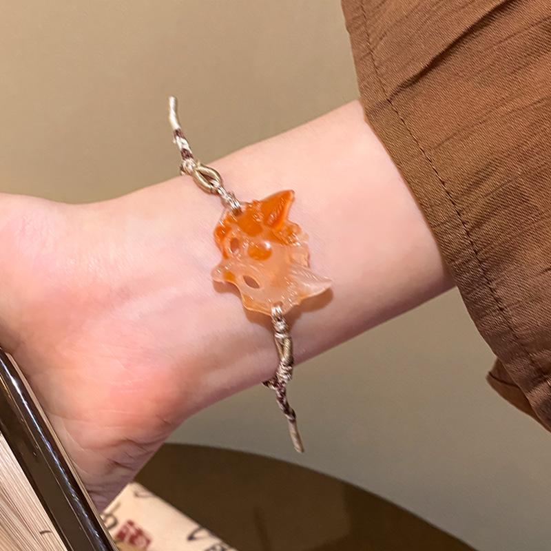 "Elegant Women's Pearl, Obsidian, and Crystal Bracelet - Chinese Ancient Style"