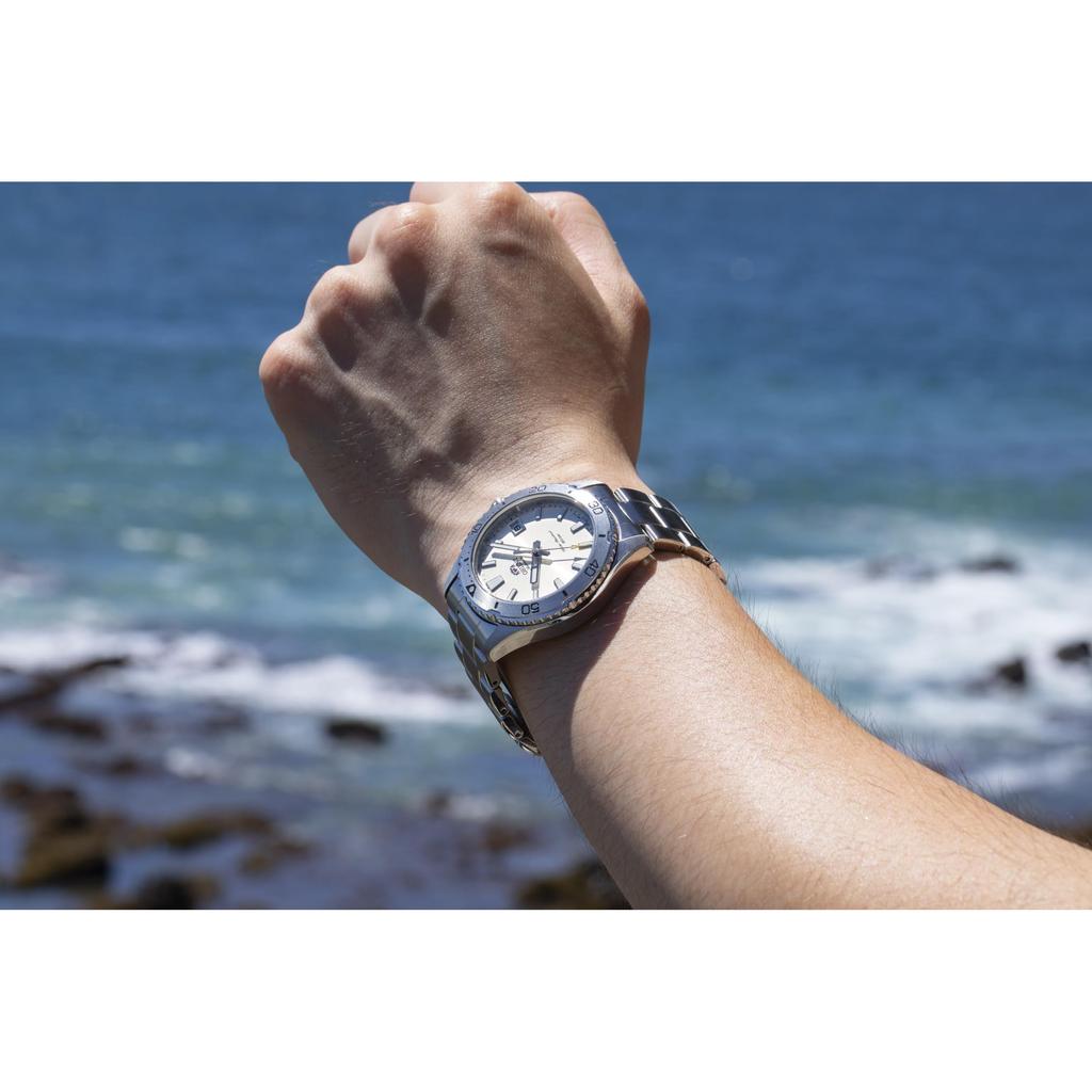 Orient Mako40 Automatic Mechanical Men's Dive Watch, White, with Warranty - RN-AC0Q03S