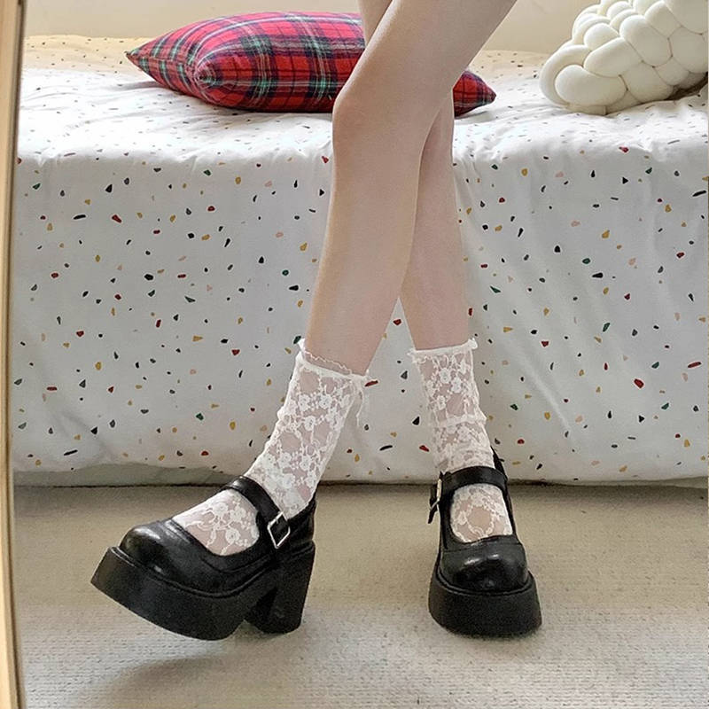 Brown retro French heightened platform small leather shoes women's 2025 new autumn thick heel Mary Jane light mouth single shoes