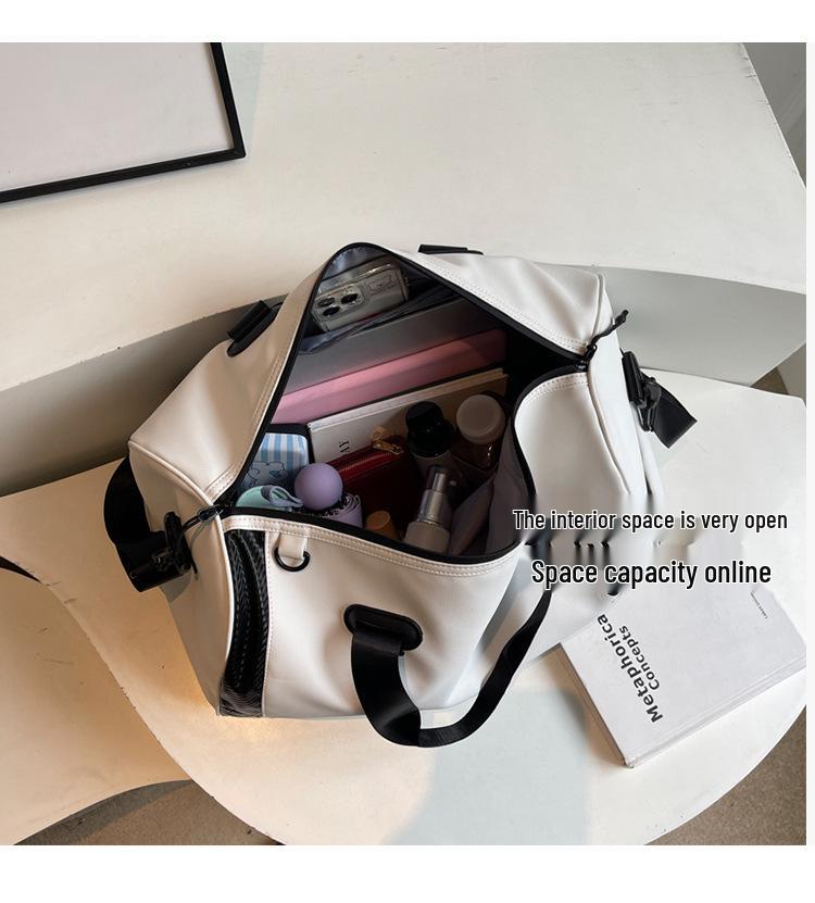 Women's Lightweight Travel Handbag with Wet/Dry Separation - Large Capacity, Stylish Sports & Fitness Bag