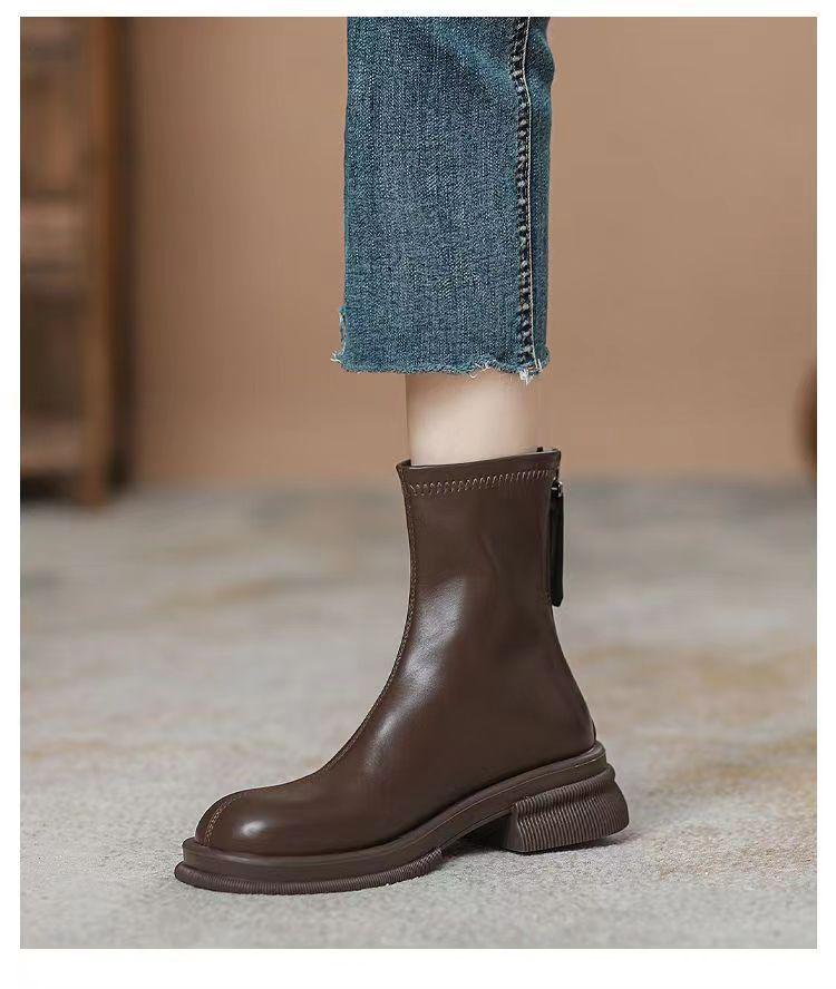 Dámské martensky 2025: Nový horký styl, silná podrážka, britské zeštíhlující kotníkové boty na jaro a podzim