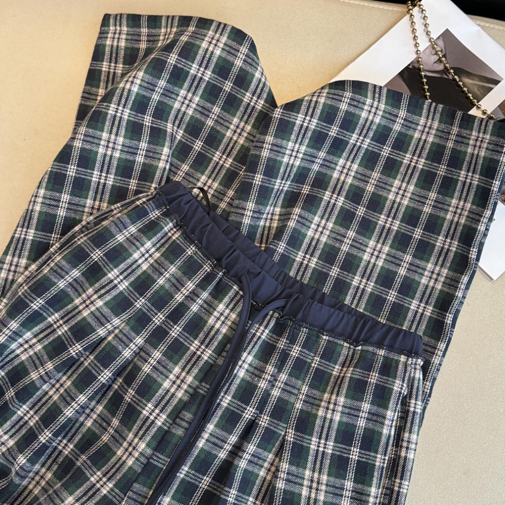 Unisex Plaid Fleece Pants: Brushed Velvet, Elastic Waist, Loose Fit, Versatile, Contrasting Colors